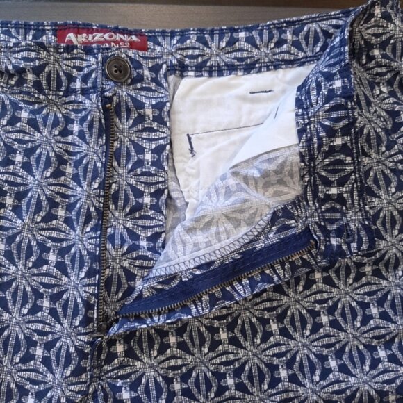Arizona Jean Company Blue Patterned Men's Flat Front Shorts - Picture 5 of 11